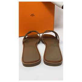 Hermès-SANDALO HERMES ORAN COLORE ORO NUOVO-Marrone