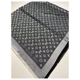 Louis Vuitton-Chal de mezclilla con monograma de Louis Vuitton-Negro