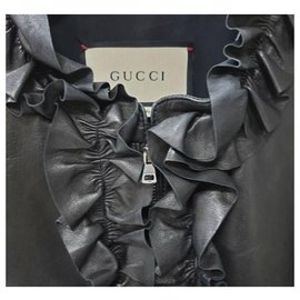 Gucci-Veste en cuir Gucci Black Ruffle Sz 44-Noir