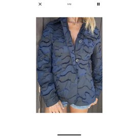 Dior-Bar-Blue