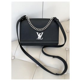 Louis Vuitton-Lockme-Black