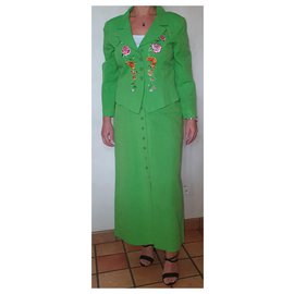 Kenzo-Skirt suit KENZO LIN, summer, nicely embroidered-Light green