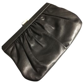 Pura Lopez-Clutch-Taschen-Schwarz,Silber Hardware