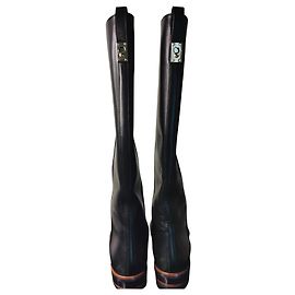 Fendi Black Leather Boots 38.5 Black