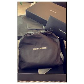 Yves Saint Laurent-YSl lou belt bag IN MATELASSÉ LEATHER dark smog colour-Noir