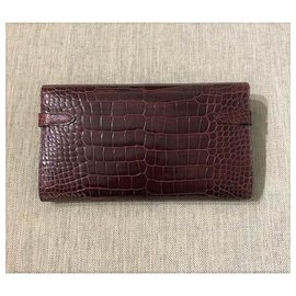 Hermès-Hermes Kelly wallet in Bordeaux Alligator with PHW-Dark red
