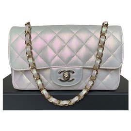 Chanel-Mini solapa acolchada clásica de marfil iridiscente-Blanco