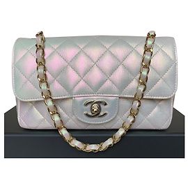 Chanel Iridescente Ivory Classic Mini Aba Simples Acolchoada Branco