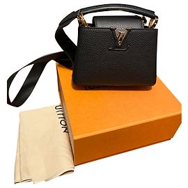 Louis Vuitton Capucines mini Nero