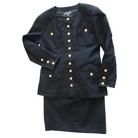 Tailleur jupe Chanel noir en coton avec boutons dorés Noir