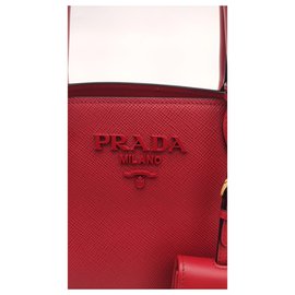Prada-Prada Tasche aus rotem Saffiano Leder-Rot