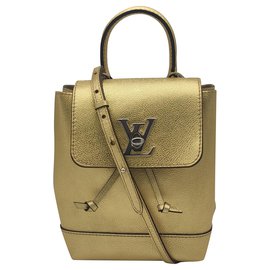 Louis Vuitton-Louis Vuitton Lokme bag in golden leather-Golden