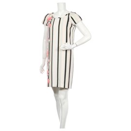 Weekend Max Mara Kleider Mehrfarben