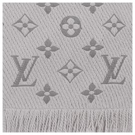 Louis Vuitton-Echarpes-Gris