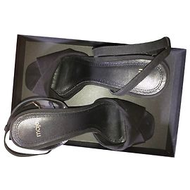 Maje Nova sandália de couro preto Preto