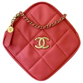 Chanel-Borsa a mano con taglio a diamante in pelle di agnello rosa di sfilata-Rosa