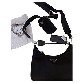 Prada re édition 2005 Noir