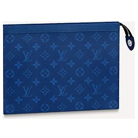 Louis Vuitton LV Pochette Voyage cobalt Bleu