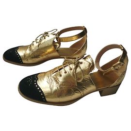 CHANEL Derbies dorées T40,5 IT Modèle Phare de la Collection ! Bijouterie dorée