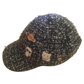 Karl Lagerfeld-Cap-Black