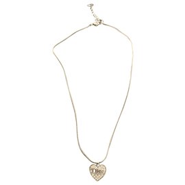 Collar Dior Corazón Plateado de Acero Plata