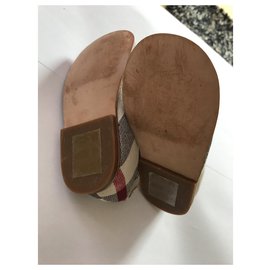 Burberry-Ballet flats-Beige