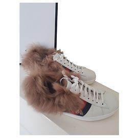 Tênis Gucci Ace brancos de couro e pele Branco
