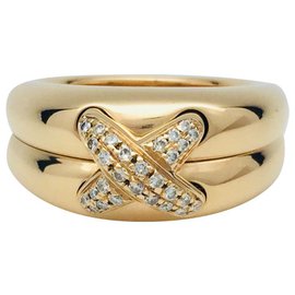 Chaumet-Chaumet ring, "Connections", Yellow gold and diamonds.-Other