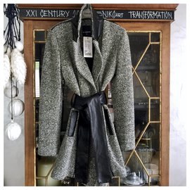 Autre Marque-Nuovo cappotto con pelle di ULI SCHNEIDER, Germania-Nero,Bianco