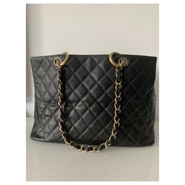 Chanel-Shopping-Black