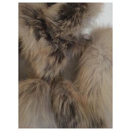 Fendi-Cropped coat-Beige