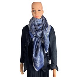 Lancel ha rubato Blu