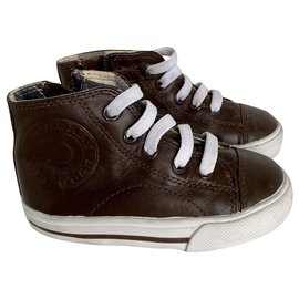 Burberry-Sneakers-Brown