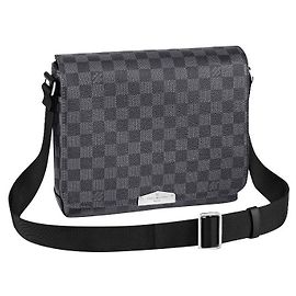 Louis Vuitton LV District PM new Grey