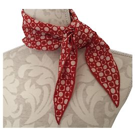 Hermès triangle Red