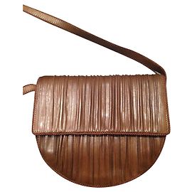 Sac à main Christian Dior en cuir plissé marron Marron