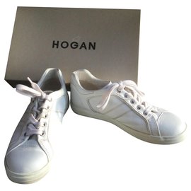 Hogan Sneakers Eggshell Leather 36 Eggshell