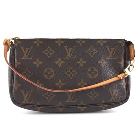 Louis Vuitton-Louis Vuitton Pochette Accessory Monogram Canvas-Castaño