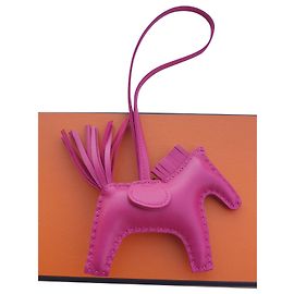 Charm Hermès Rodeo Pequeno Couro Rosa Rosa