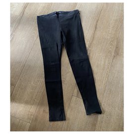 Balenciaga-Pantalon slim en cuir noir Balenciaga.-Noir