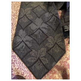 Chanel-Cravates-Noir,Gris,Gris anthracite