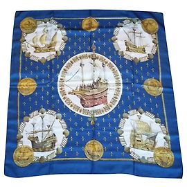 Hermès Le navate dorate. Ledoux. Blu