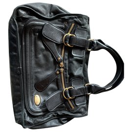 Chloé-Handbags-Black