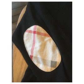 Burberry-Jersey de cachemir con cuello de pico negro-Negro