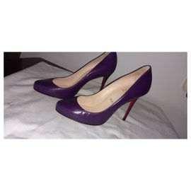 lavender louboutin pumps