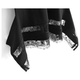 Louis Vuitton-Vestido de punto con dobladillo de encaje-Negro