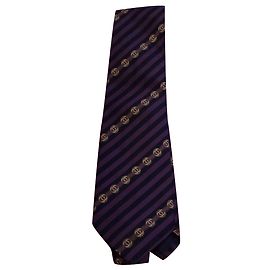 Chanel Laços Preto Dourado Roxo