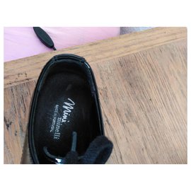 Minelli-Lace up-Black