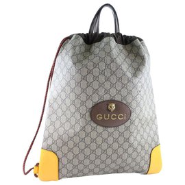 gucci backpack second hand