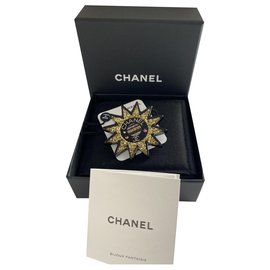 Chanel-Chanel Sonnenbrosche , neu & selten-Mehrfarben 